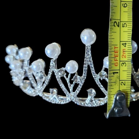 Wedding tiera silver tone, pearls and rhinestones. - Picture 3 of 3